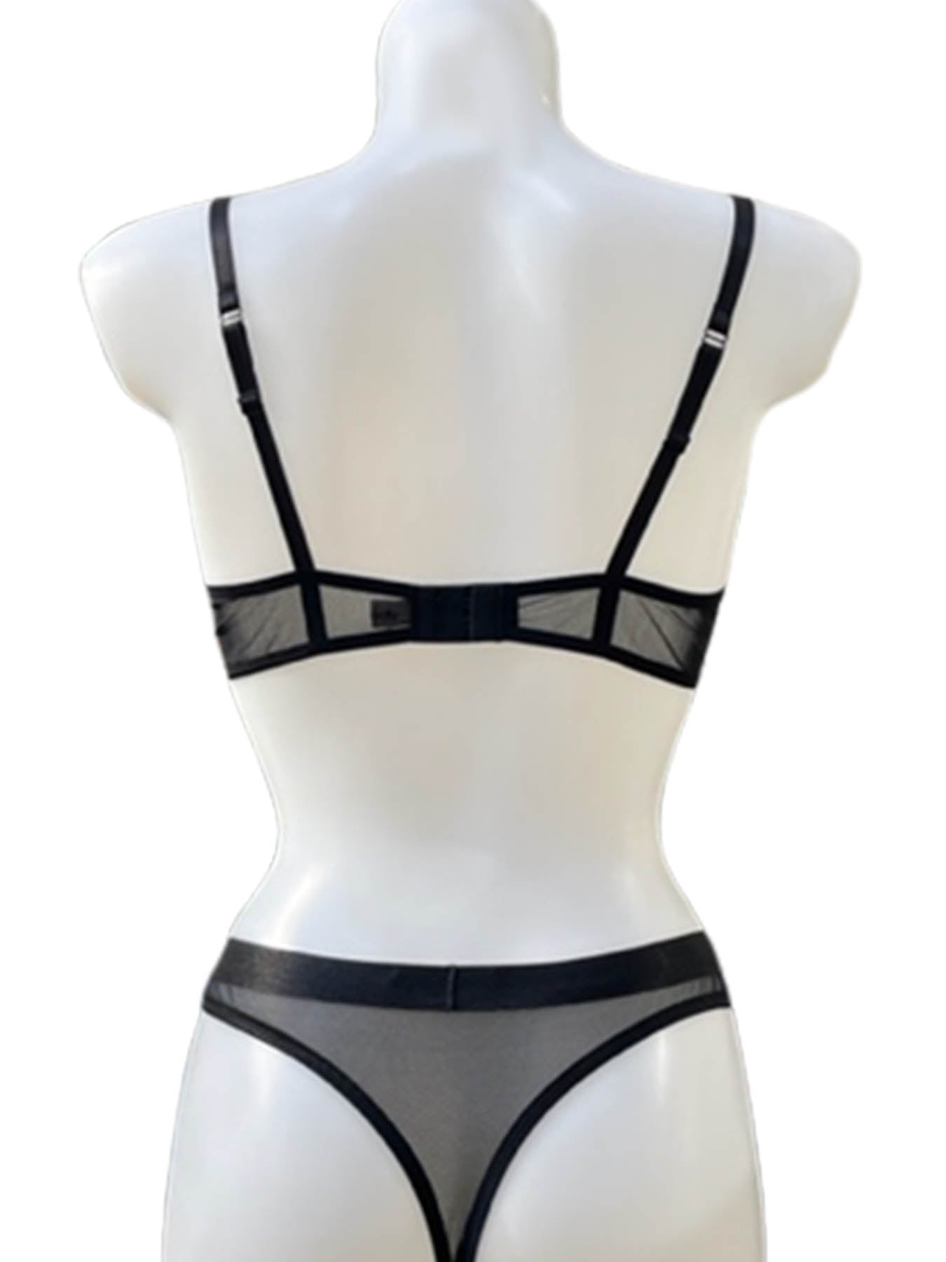 Schwarze BH-Hebe 1/4 Cup  Rückansicht mit passendem String| fishbelly handmade Lingerie