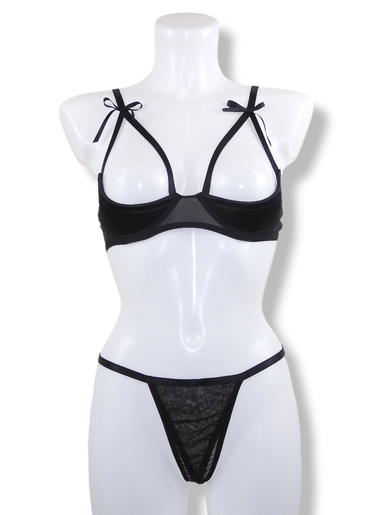 Schwarze BH-Hebe 1/4 Cup aus Satin mit passendem String - fishbelly Lingerie handmade in Berlin