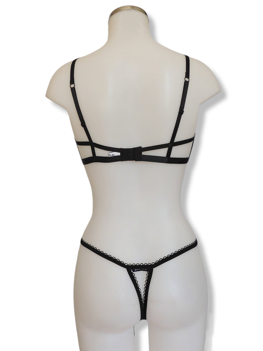 Schwarzer offener Open Cup Bügel-BH mit offenem String ouvert Rückansicht| fishbelly handmade Lingerie