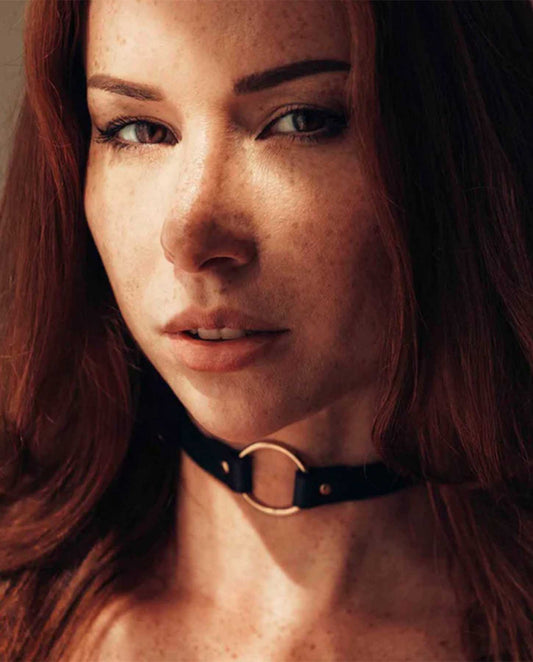 Bijoux Indiscrete Single Choker am Model