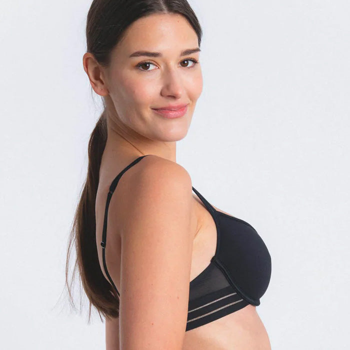 Schwarzer Spacer Bügel-BH aus der Dessous-Serie Nufit von Maison Lejaby - seitliche Ansicht