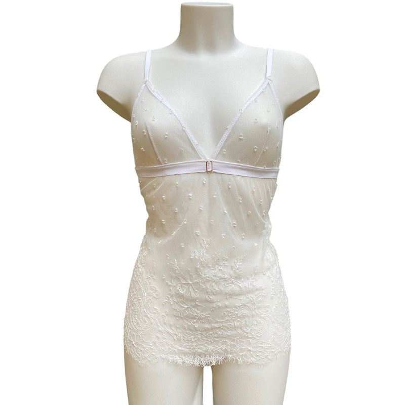 Cremeweißes Camisole aus hochwertiger feiner Spitze von fishbelly Lingerie handmade in Berlin