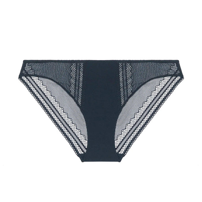 Slip Olympe von Simone Pérèle aus Mesh und recycelter Netz-Spitze in Schwarz – freigestelltes Produktbild 