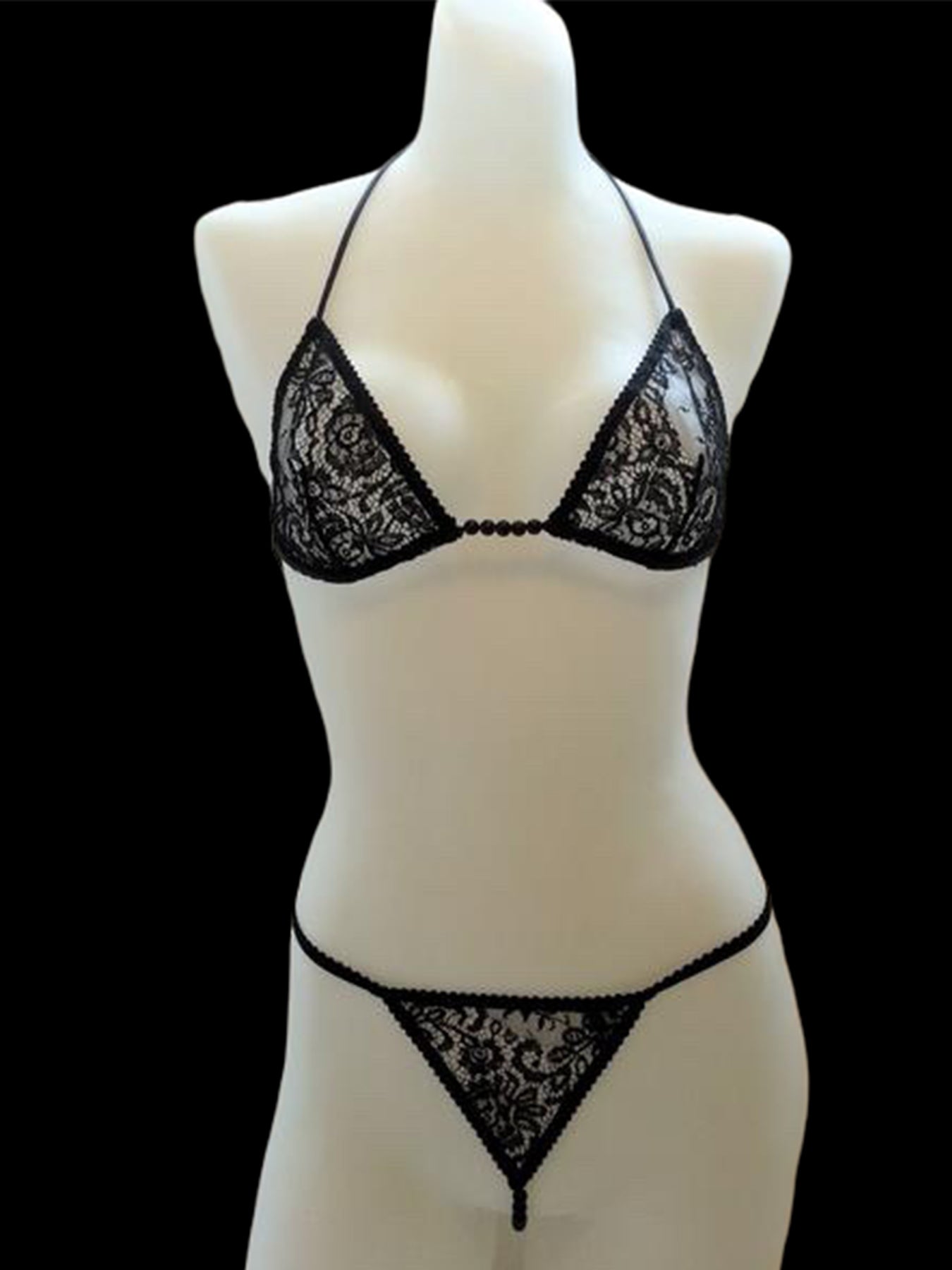 Perlen Triangel-Halterneck-Bralette in schwarz mit passendem schwarzen Perlen String | | fishbelly handmade Lingerie